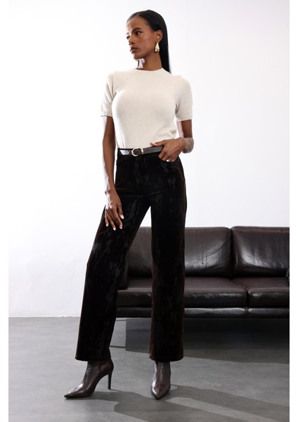 Kahverengi Kadife Karışımlı Düz Kesim Pantolon modelleri