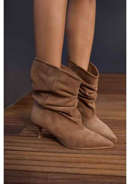 Cecile Kadin Taba Tutun Gercek Suet Topuklu Bot