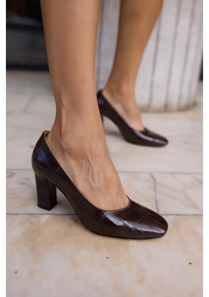 Noem Kadın Siyah Kroko Malzeme Kalın Topuklu Ayakkabi