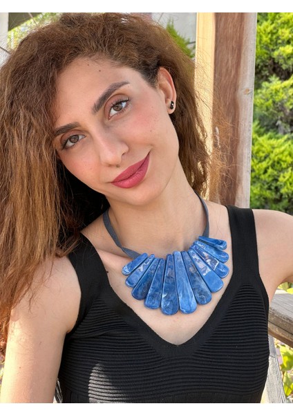 Kemik Desenli Tasarım Kadın Kolye 25 cm