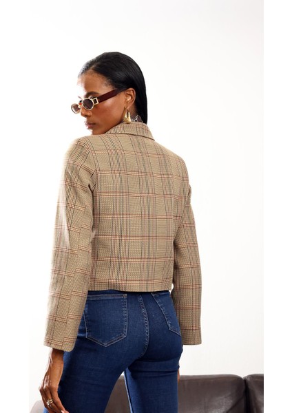 Kahverengi Kazayağı Desenli Kısa Ceket 03007