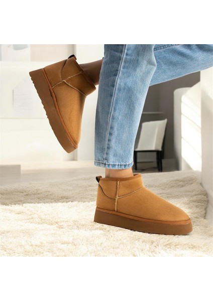 Kalın Tabanlı Taba Içi Tüylü Mini Kadın Bot