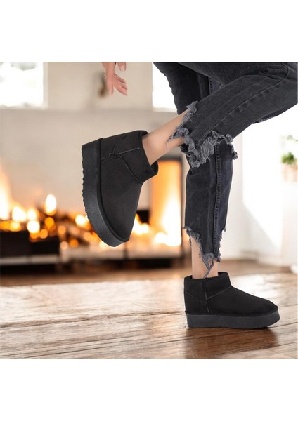 Kalın Tabanlı Taba Içi Tüylü Mini Kadın Bot