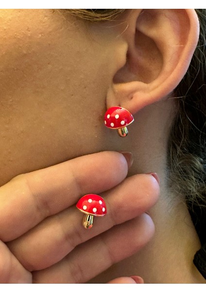 Kırmızı Mantar Kadın Küpe modelleri