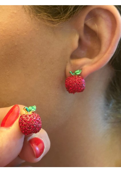 Kırmızı Boncuk Işleme Elma Kadın Küpe 1 cm