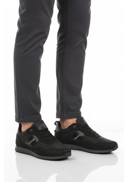 Siyah-Füme Bağcıklı Erkek Spor Ayakkabı Offense M modelleri