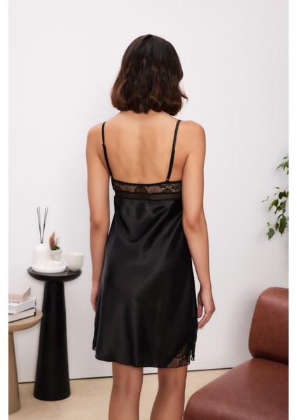 Saten Dantelli Kadın Gecelik ve Sabahlık Takımı - 4510 Siyah