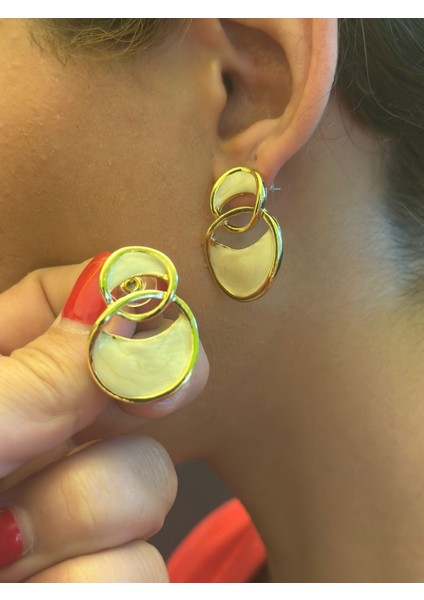 Sedefli Renkli Kadın Küpe 3 cm