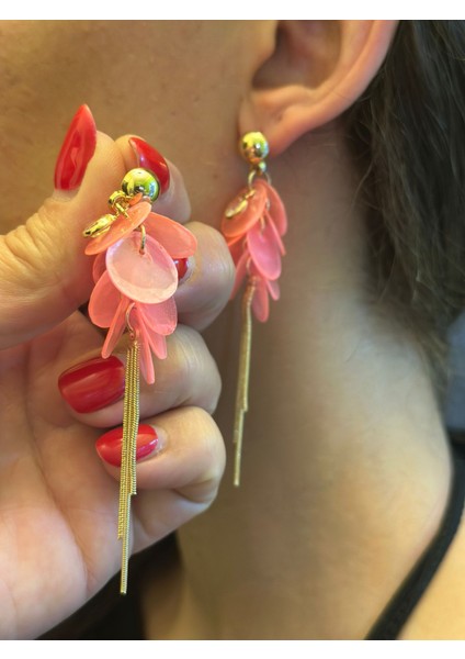 Sedef Pullu Kadın Üzüm Küpe 10 cm