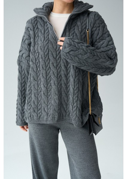 Kadın Yakası Fermuarlı Örgü Desen Oversize Kazak