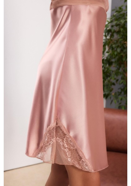 Saten Dantelli Kadın Gecelik ve Sabahlık Takımı - 4510 Brandy