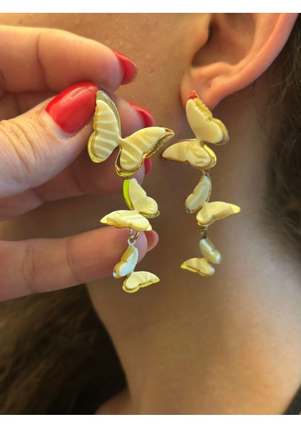 Sedef Kelebekli Kadın Küpe