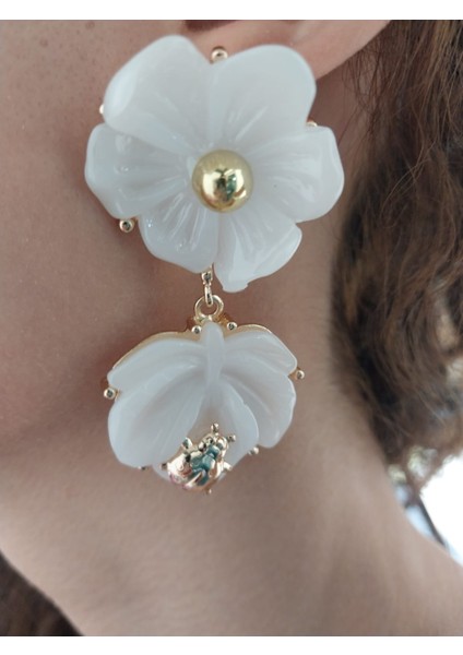 Beyaz Sedefli Uğur Böcekli Kadın Küpe 6 cm modelleri