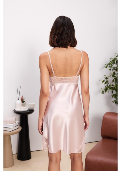 Saten Dantelli Kadın Gecelik ve Sabahlık Takımı - 4510 Pudra