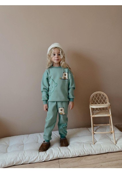 Capybara Kız Çocuk 3 Iplik Şardon Kumaş Alt Üst Takım Süper Kalite Sırt Baskı Detaylı