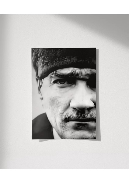 Çerçevesiz Poster Liderin Gözleri