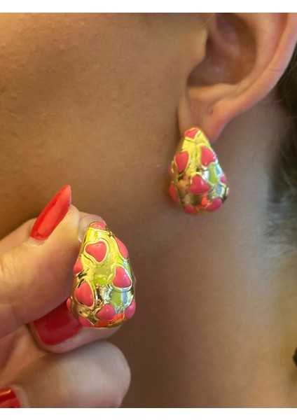 Kalpli Tasarım Kadın Küpe 3 cm