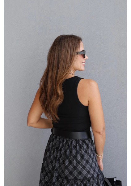 Siyah Fitilli Atlet fırsatları