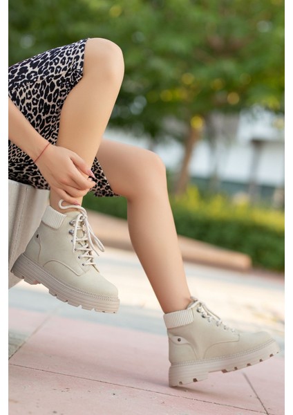 Chester Cat Bağcıklı Bot