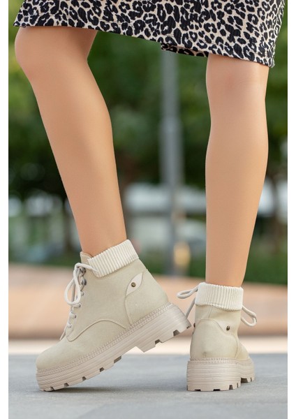 Chester Cat Bağcıklı Bot modelleri