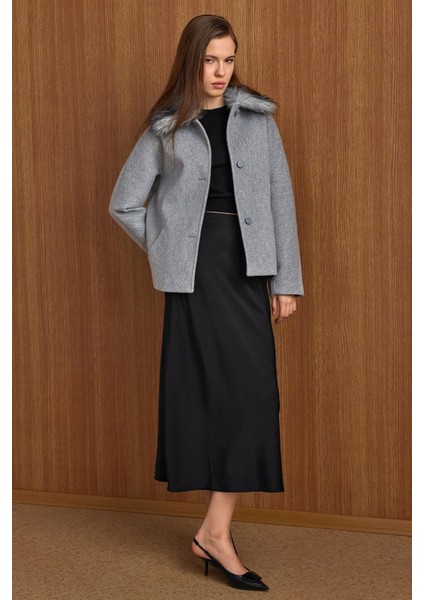 Yakası Çıkabilen Kürklü Kısa Kaban Açık Gri 3158 modelleri