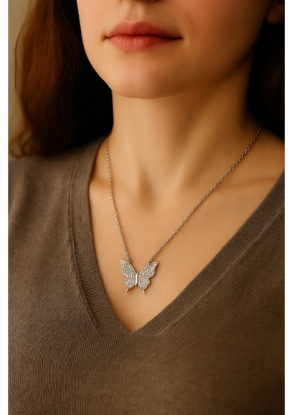 Gümüş Renk Paslanmaz Çelik Mıknatıslı Kelebek Kolye