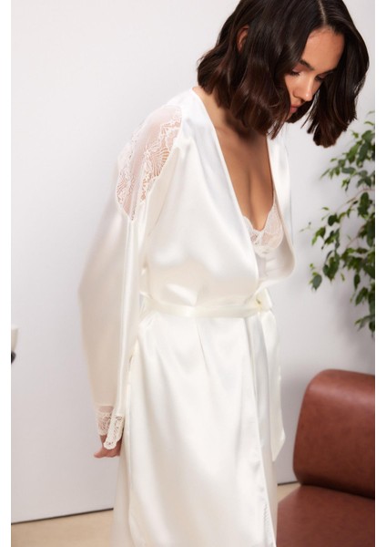 Saten Dantelli Kadın Gecelik ve Sabahlık Takımı - 4500 Ekru modelleri