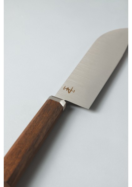 Pinnacle Serisi, Santoku Şef Bıçağı, 17 Cm, Amerikan Ceviz Sap, N690 Çelik indirimleri