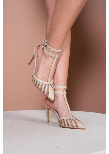 Nude Fileli Cift Kemerli 8.5 cm Sivri Burun Stiletto Ince Topuklu Kadın Ayakkabı