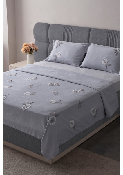 Lalezar Çift Kişilik Yatak Örtüsü Seti – Şönil Kumaş, Lale Desenli, Punch Nakışlı, 240X260 Cm, Modern Çiçek Tasarımı