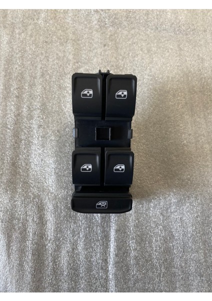 Volkswagen Passat B8 - Golf 7 Sol Ön Cam Düğmesi 5G0959857