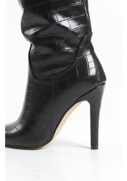 Ince Yüksek Topuklu Parlak Siyah Diz Üstü Kadın Uzun Çizme