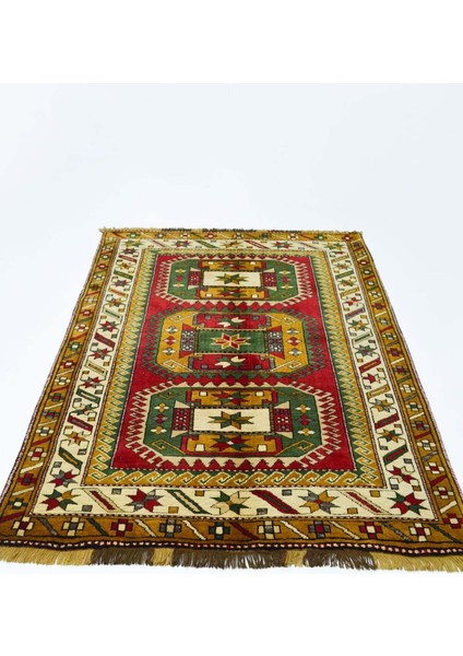 Yünden El Dokuma Kars Halısı 126X184 cm (2.32 M²) fiyatları