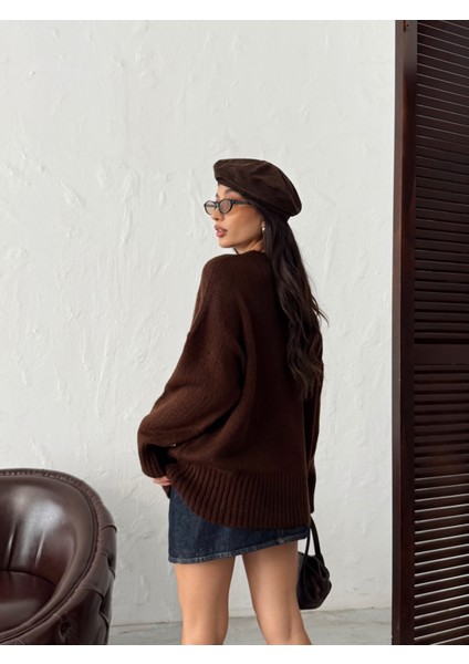 Kadın Yumuşak Dokulu Bisiklet Yaka Oversize Basic Triko Kazak