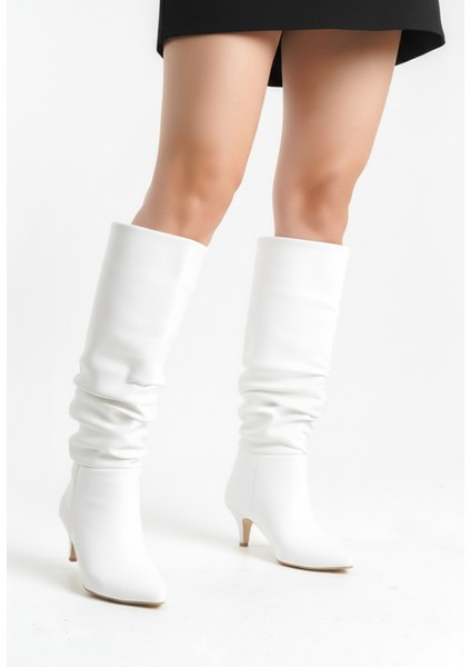 Kadın Büzgü Detaylı Sivri Burun Ince Topuklu Beyaz Uzun Çizme fırsatları