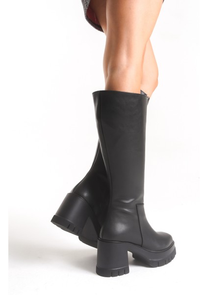 Kadın Siyah Kalın Taban Yuvarlak Burun Platform Topuklu Deri Görünümlü Fermuarlı Uzun Çizme fırsatları