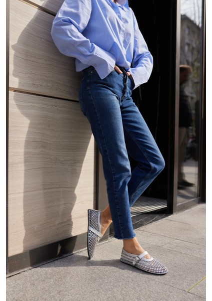 Santos Kadi̇n Si̇yah Rugan Komple Taşli̇ Ayakkabi̇ modelleri