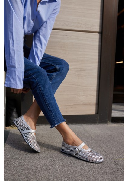 Santos Kadi̇n Si̇yah Rugan Komple Taşli̇ Ayakkabi̇