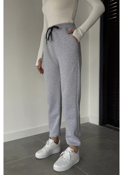 Kadın Bel ve Paça Lastikli Yüksek Bel Taş Işlemeli Şardonlu Eşofman Altı P-00018812 fiyatları