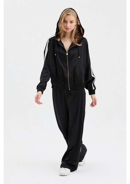 Kadın Kapüşon Detaylı Full Fermuar Kapamalı Saten Takım fiyatları