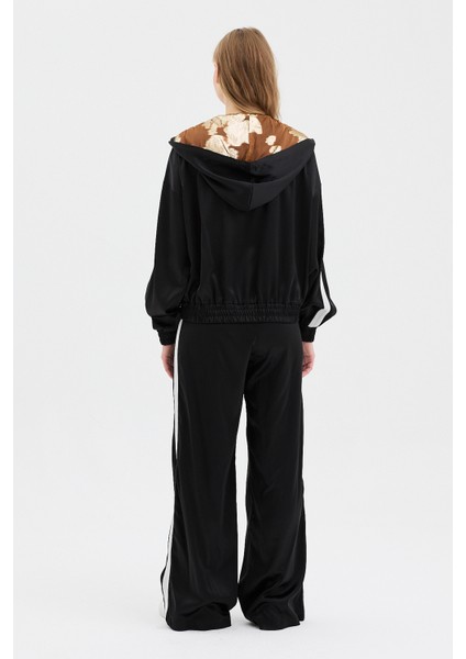 Kadın Kapüşon Detaylı Full Fermuar Kapamalı Saten Takım indirimleri