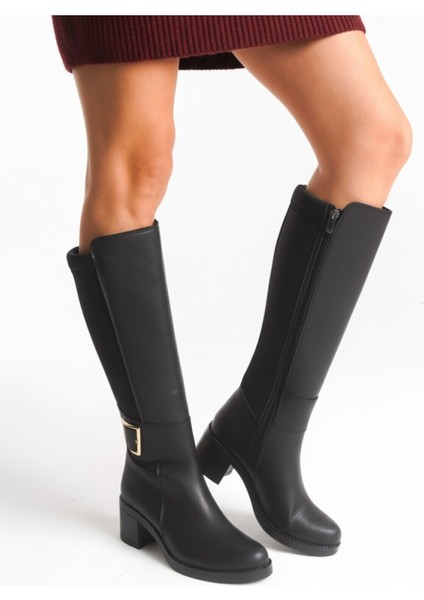 Deri Görünümlü Arkası Streç Esnek Kalın Orta Yüksek Topuklu Toka Detaylı Fermuarlı Siyah Uzun Çizme fırsatları