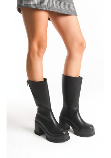 Kadın Siyah Yuvarlak Burun Kalın Tabanlı Fermuarlı Platform Topuklu Uzun Çizme