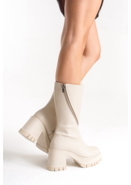 Kadın Yuvarlak Burun Kalın Tabanlı Fermuarlı Platform Topuklu Bej Uzun Çizme fırsatları