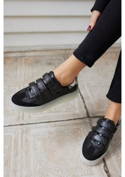 Celso Kadın Leopar Cırtlı Kırmızı Detay Sneaker fırsatları