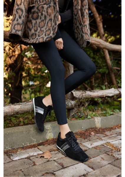 Tella Kadın Bej Gercek Suet Bagcıklı Taşli Sneaker fiyatları