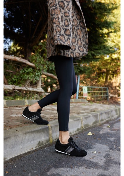 Tella Kadın Bej Gercek Suet Bagcıklı Taşli Sneaker indirimleri