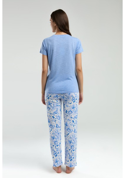 Kadın Yarım Patlı Kısa Kol T-Shirt Bürümcük Kumaş Alt Pijama Takımı modelleri