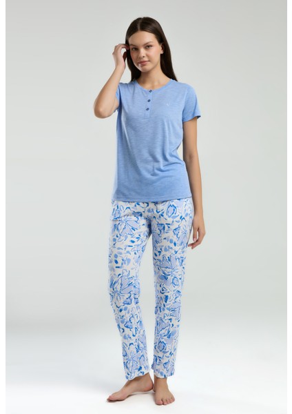 Kadın Yarım Patlı Kısa Kol T-Shirt Bürümcük Kumaş Alt Pijama Takımı indirimleri