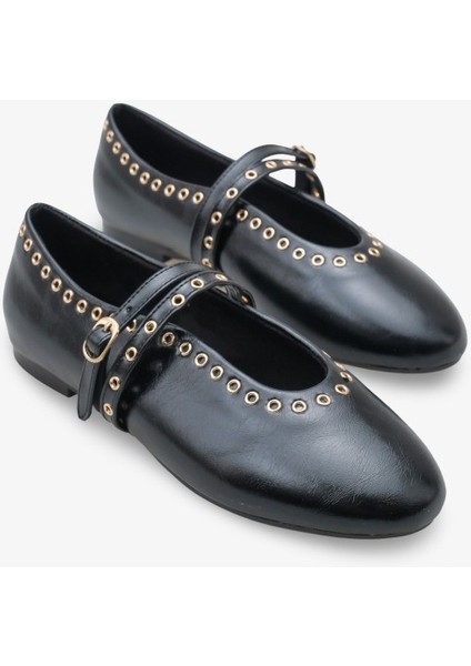 Rove Kadın Zımbalı Babet Siyah Rugan fiyatları